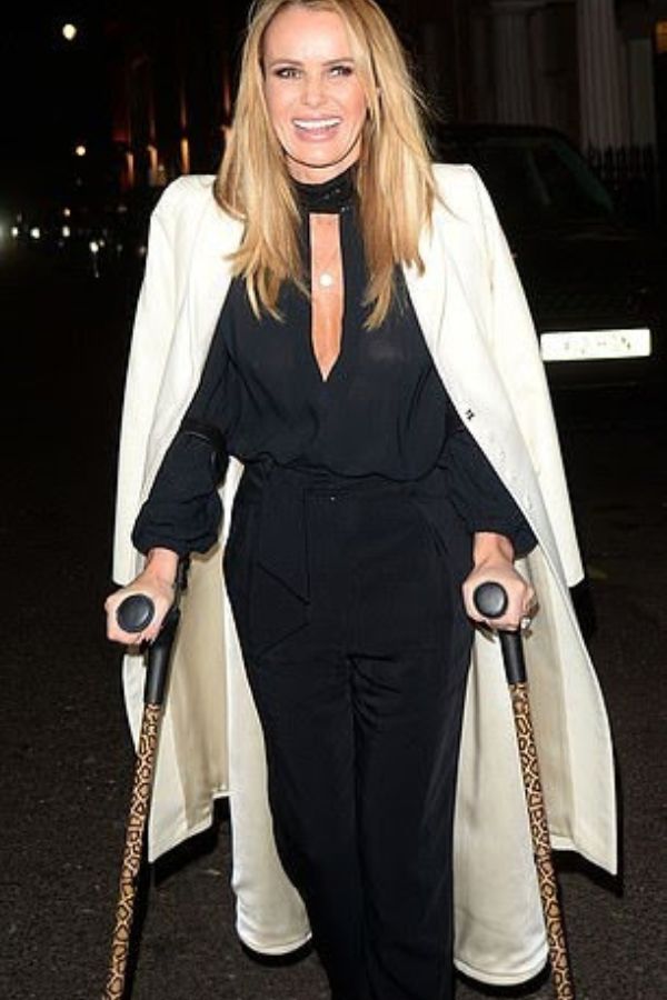 Amanda Holden in Cool Crutches